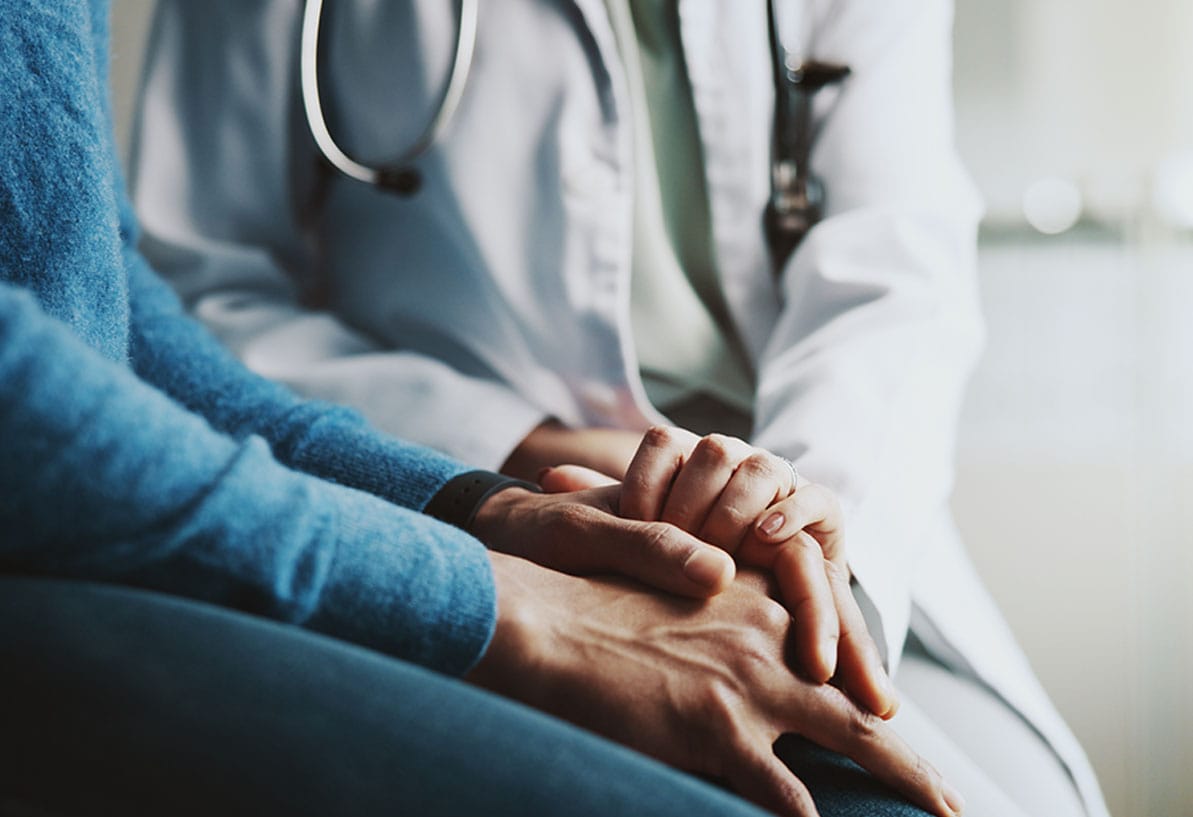 patient and doctor at an accredited surgery center in Williamsburg, VA